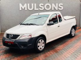 2018 Nissan NP200 1.6 A/C Safety Pack  128000km